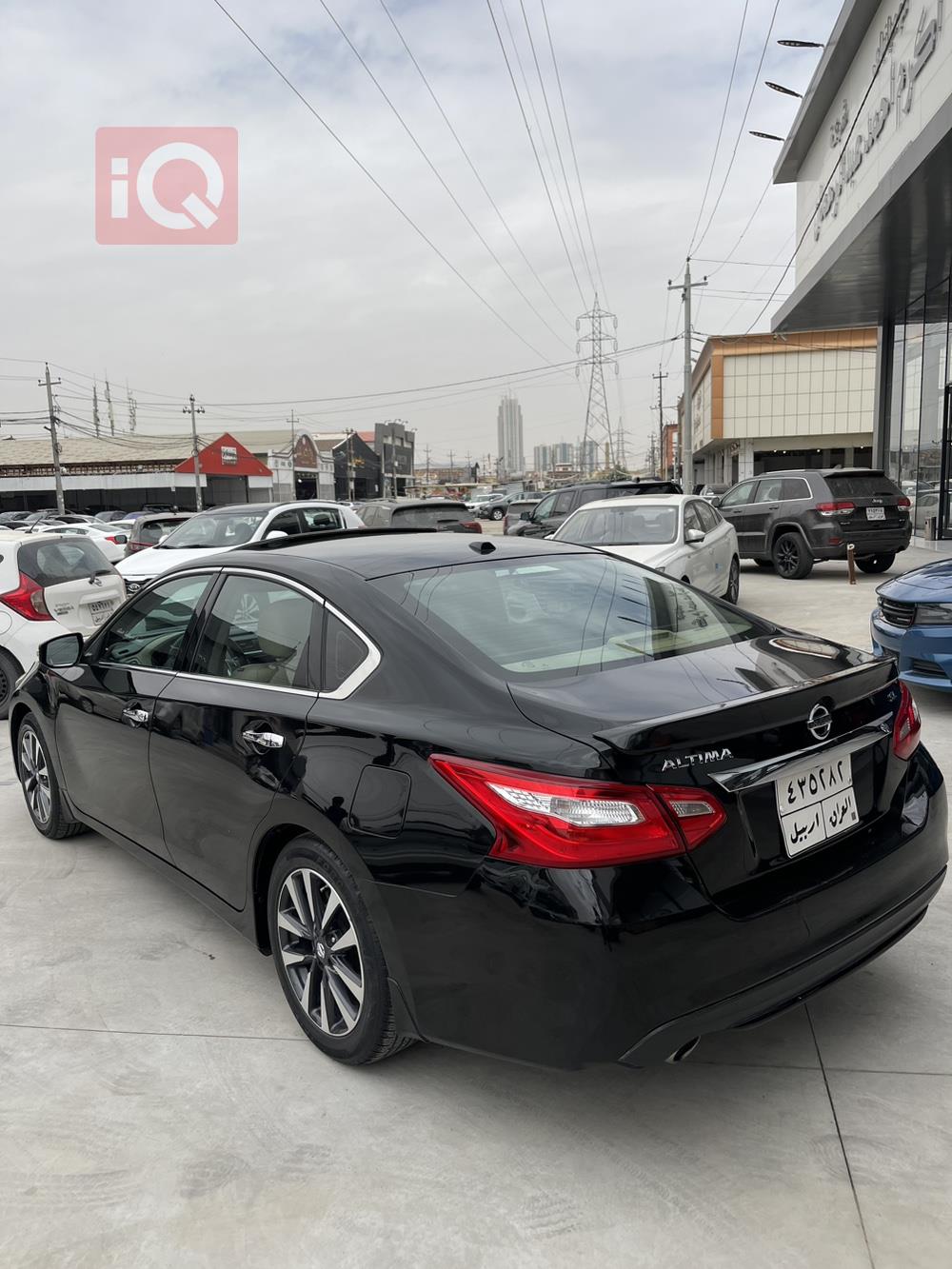 Nissan Altima